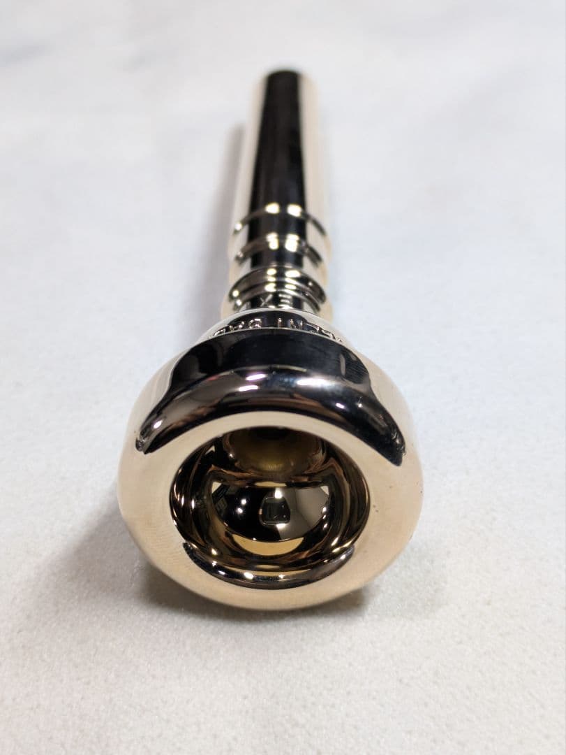 BACH トランペットマウスピース 1-1/2C PGP