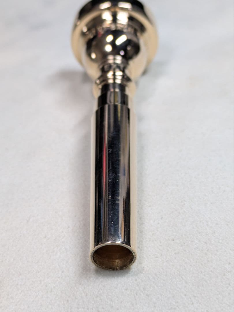 BACH トランペットマウスピース 1-1/2C PGP