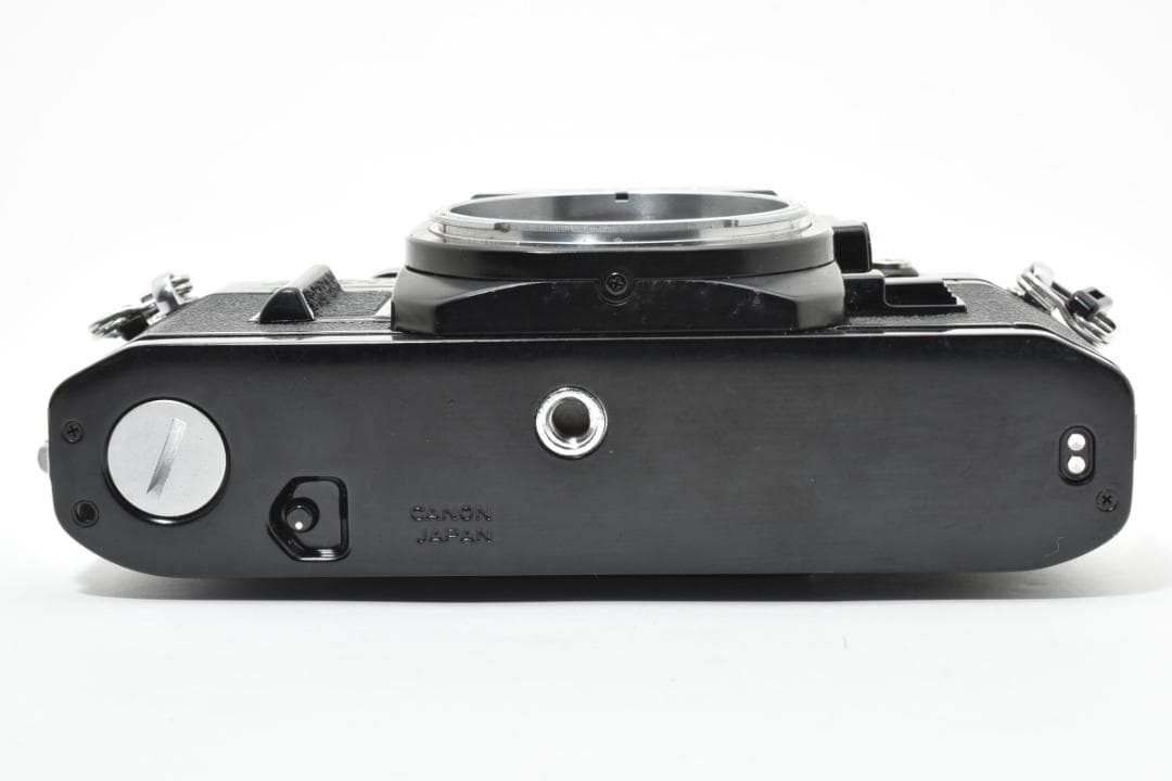 ☆各部モルト張り替え済・美品☆ キャノン AE-1 ボディ #21071 - メルカリ