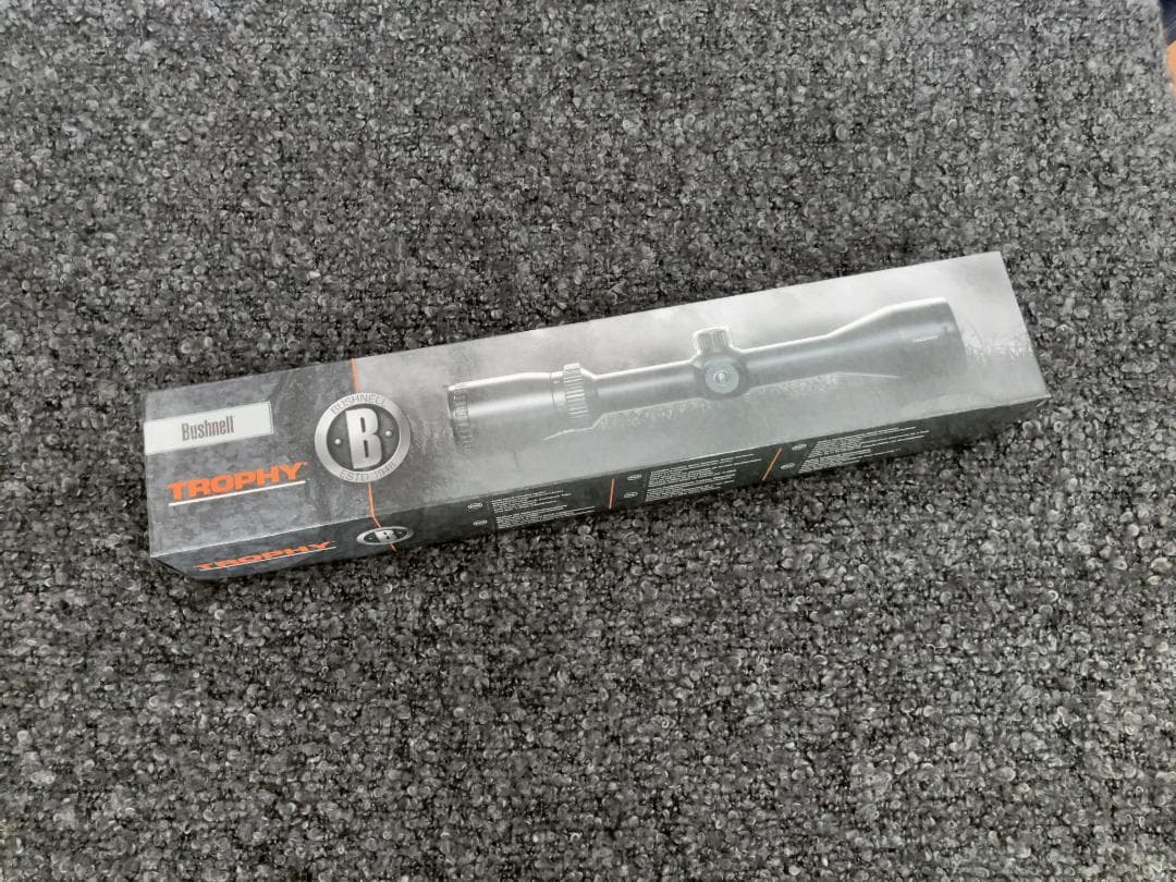 実物 Bushnell TROPHY ライフルスコープ 3-9x 40mm