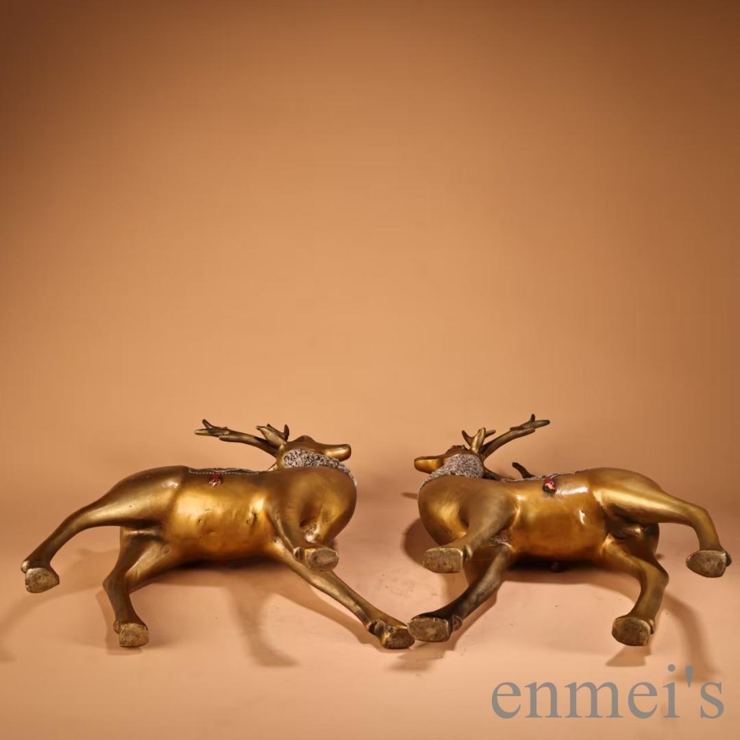 中国古美術 旧蔵 鏨刻描金彩絵 招財鹿一対 純銅 高浮彫 極細