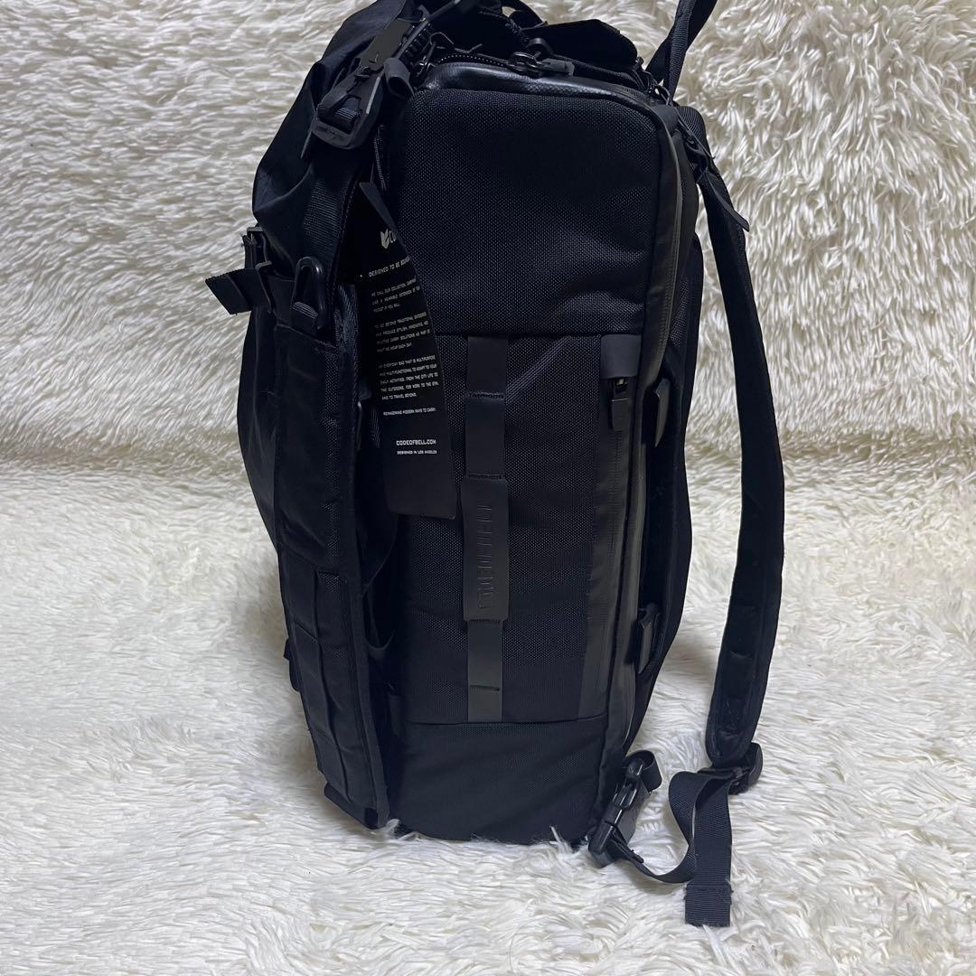 【美品】CODE OF BELL コードオブベル X-CASE クロスケース