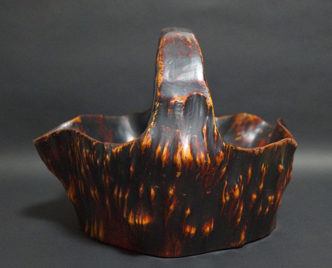 大きな自然木切株 変木 奇形木 くり抜き バスケット籠 カゴ 花籠果物籠