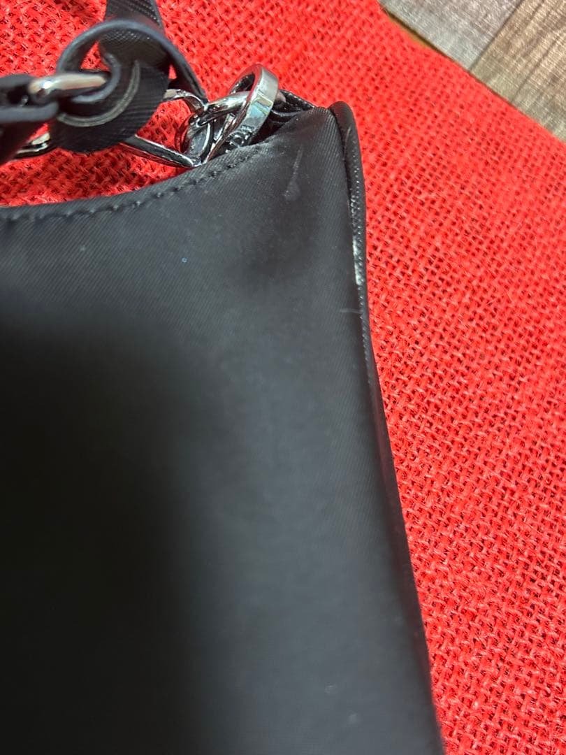 の*ぴ様 プラダ Re-Edition 2005 Re-Nylon バッグ