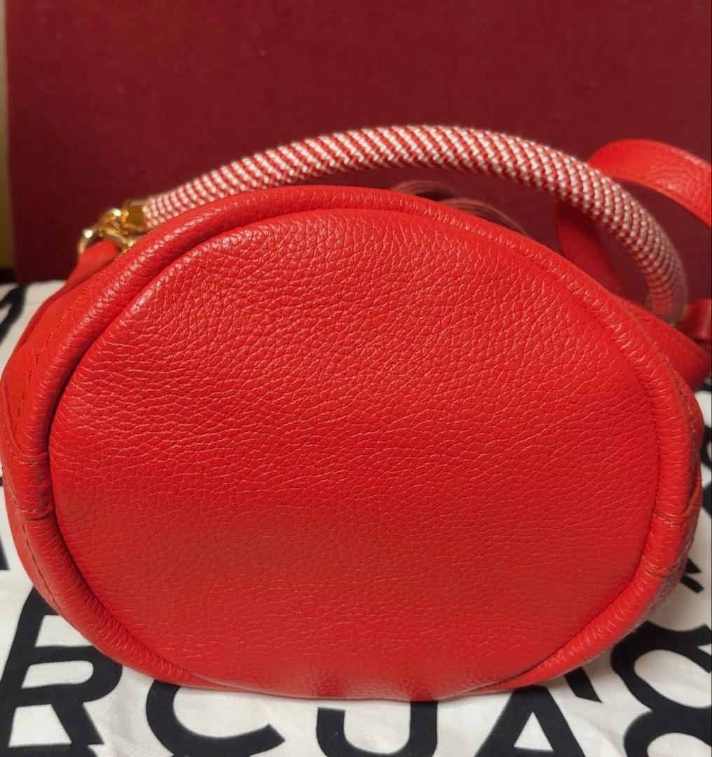 マークジェイコブス　ザ・バケットバッグ　ショルダー　赤