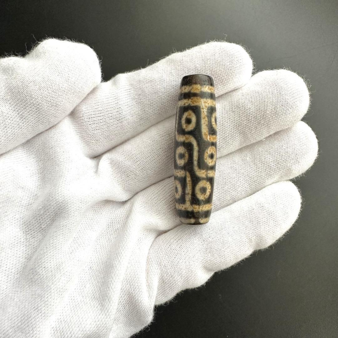 九眼老天珠 dzi 瑪瑙 チベタン/ジー ビーズ とんぼ玉 お守 9眼