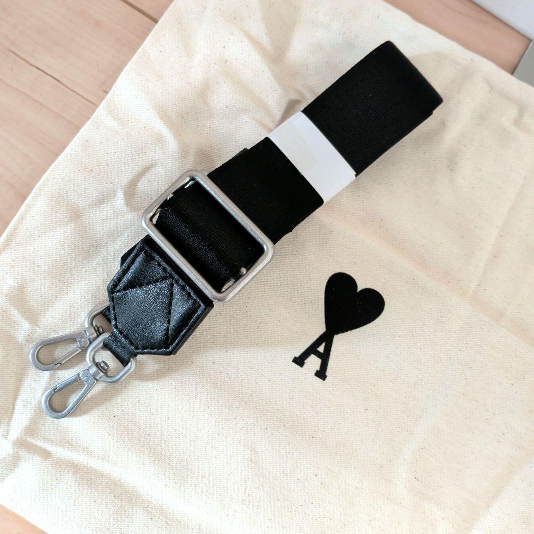 新品 ami paris アミパリス 黒 ショルダーバッグ クロスボディバッグ