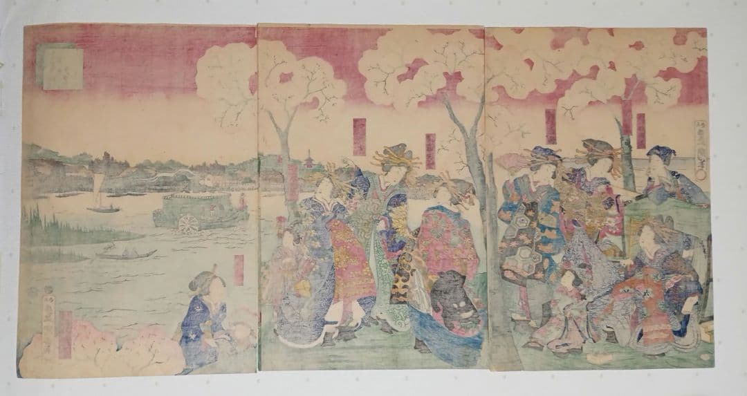 浮世絵版画、全盛楼花見夕栄（蒸気船)三枚綴り、景色昇斎画、人物三世
