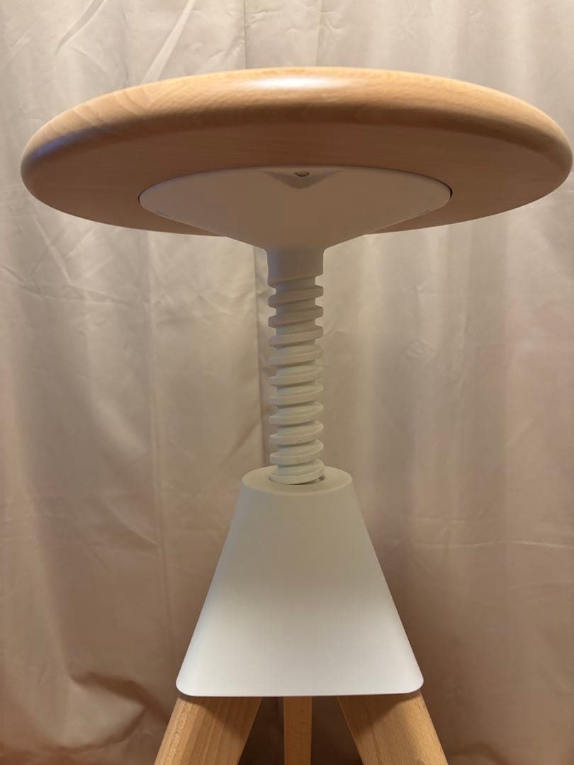 MAGIS 回転スツール Tom and Jerry 木製 チェア