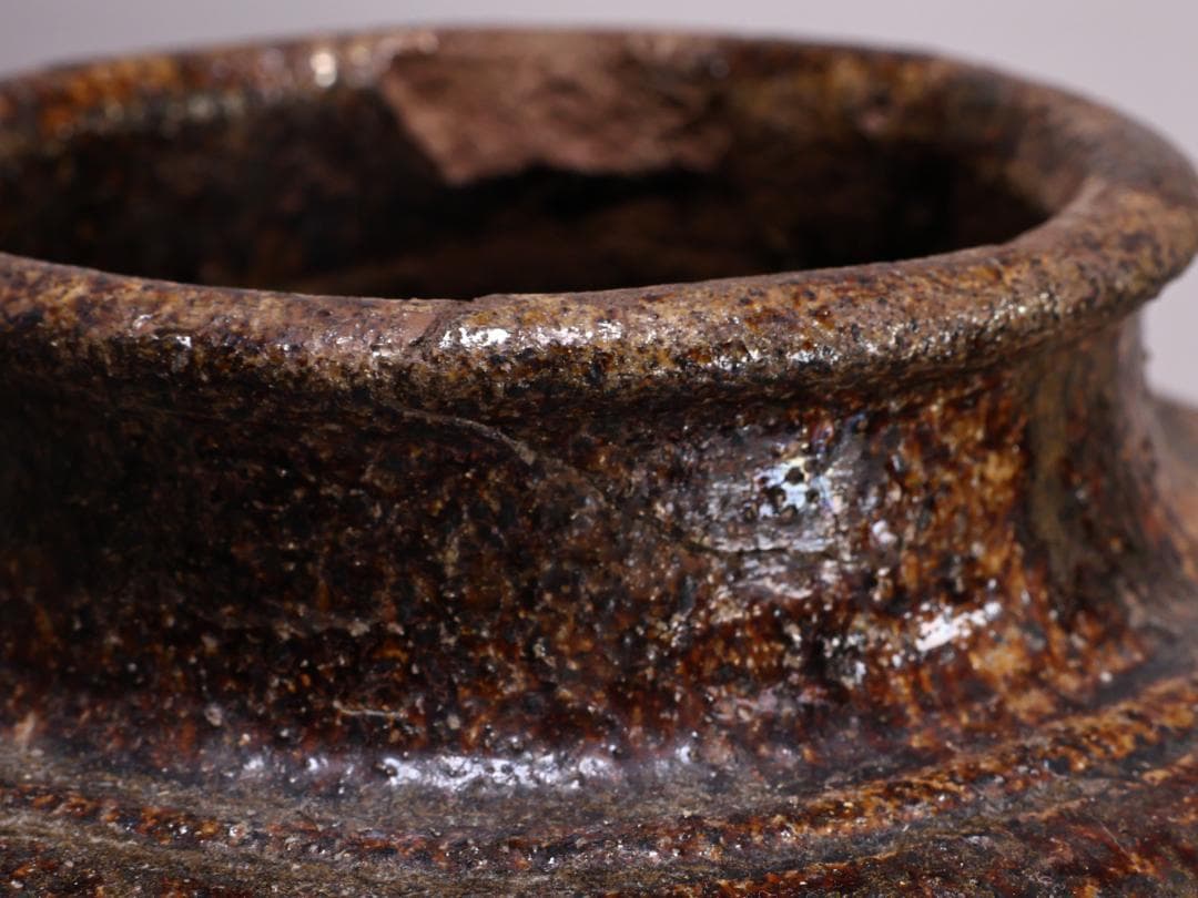 BK192 桃山ー室町期 古信楽 三耳壷 窯印 窯傷 壺 高