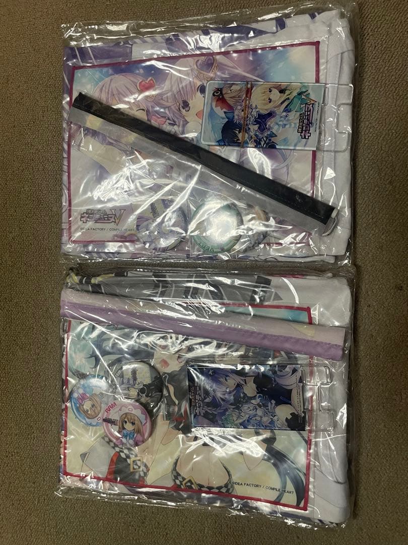 つなこミュージアム 記念グッズセットA.B +缶ペンケース3点+限定ブロマイド