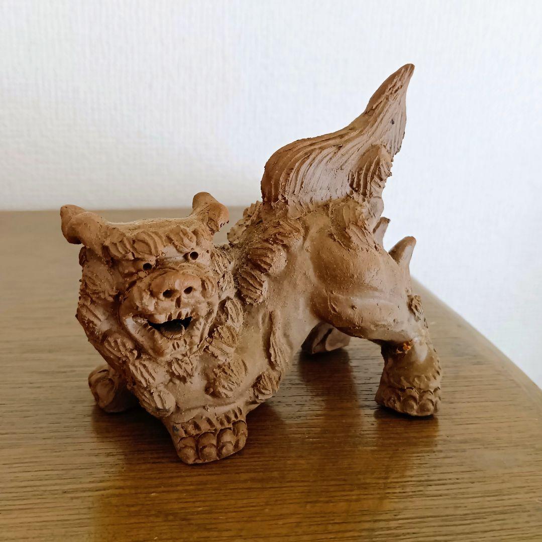 小橋川 昇作 シーサー 手捻這型獅子 焼締 沖縄 琉球 素焼 壺屋 - メルカリ