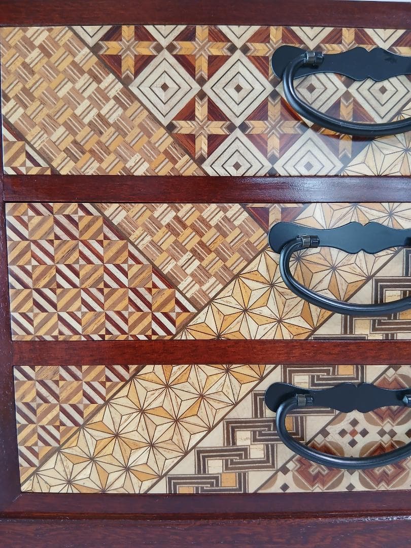 寄木細工 三段引き出し