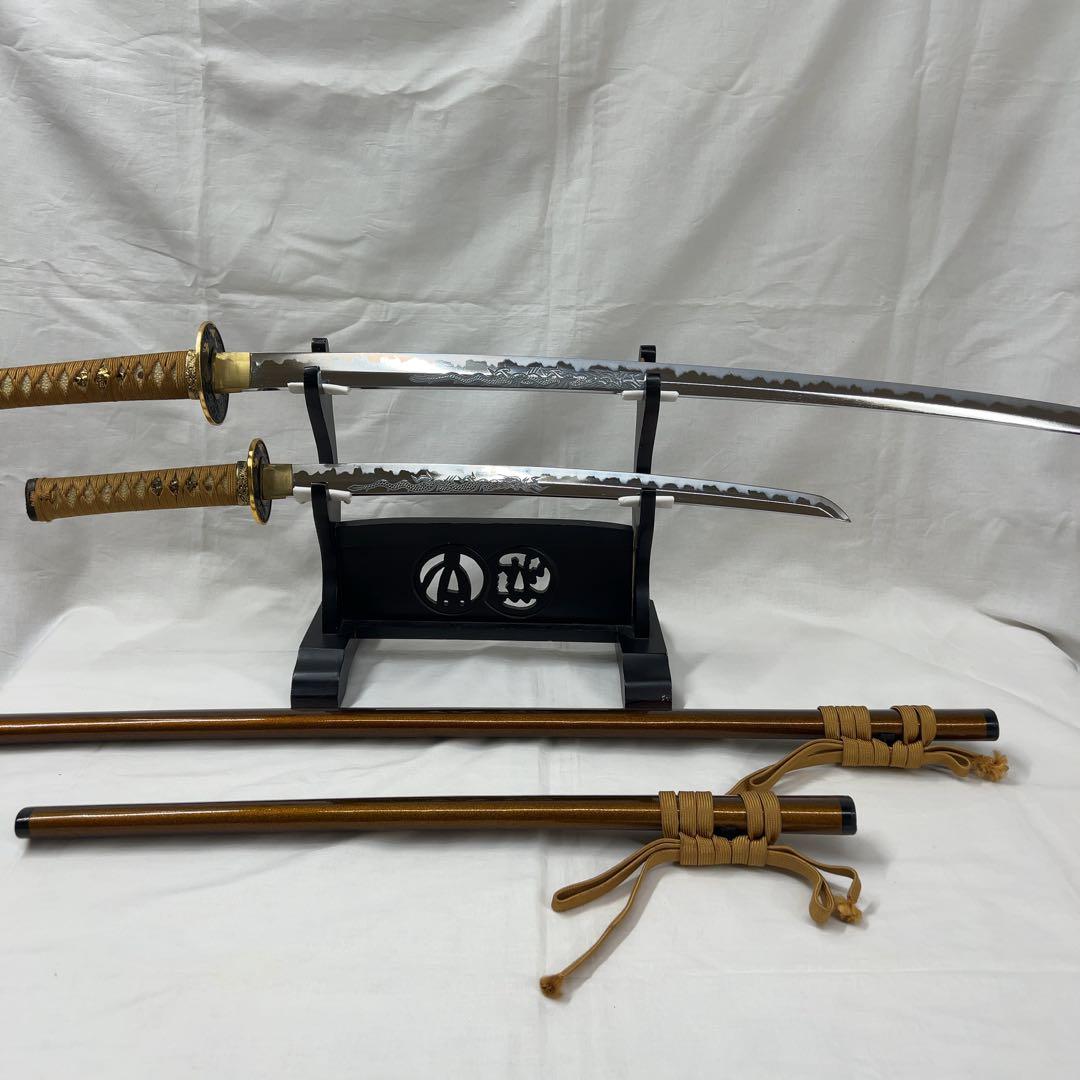 【模造刀】二本差し 太刀 脇差 昇龍 梵字 彫り込み