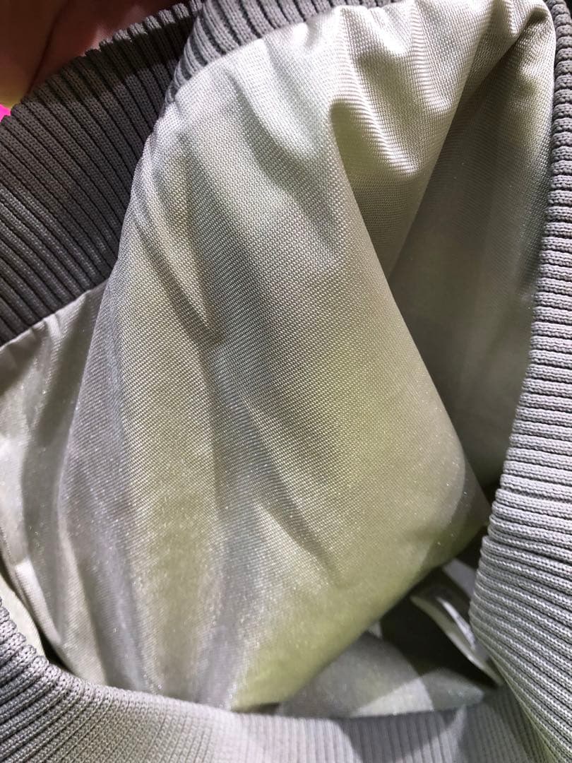 yuna画面V12 ニット　レディースMサイズ