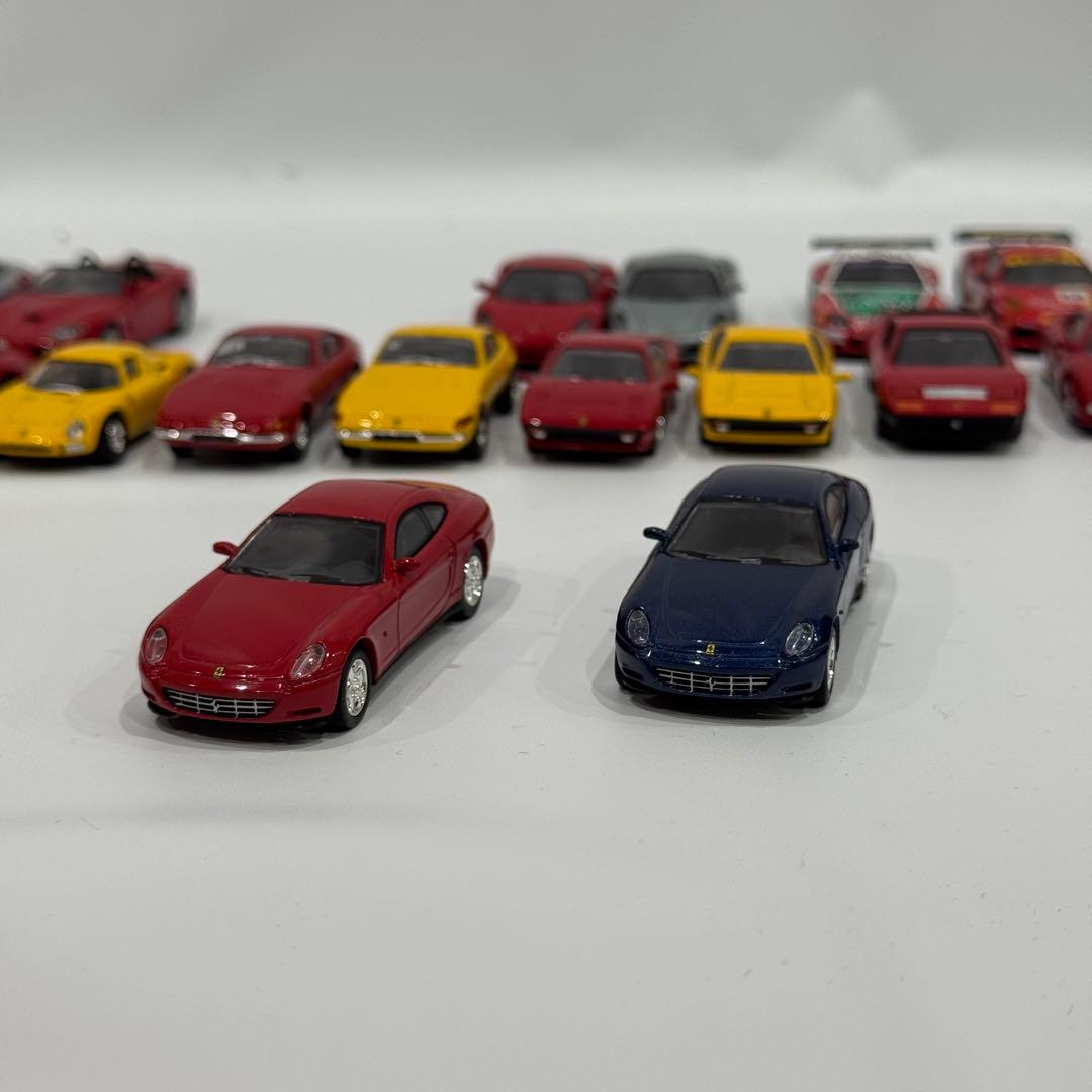 フェラーリ ミニカー20台セット