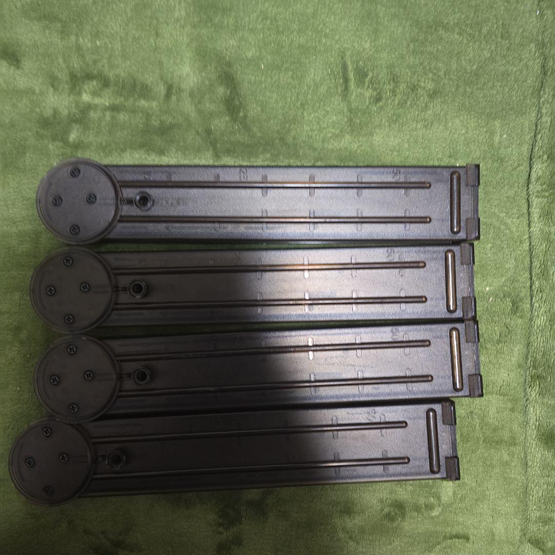 東京マルイP90スタンダードサブマガ4本 ボックスマガジン バッテリー付き