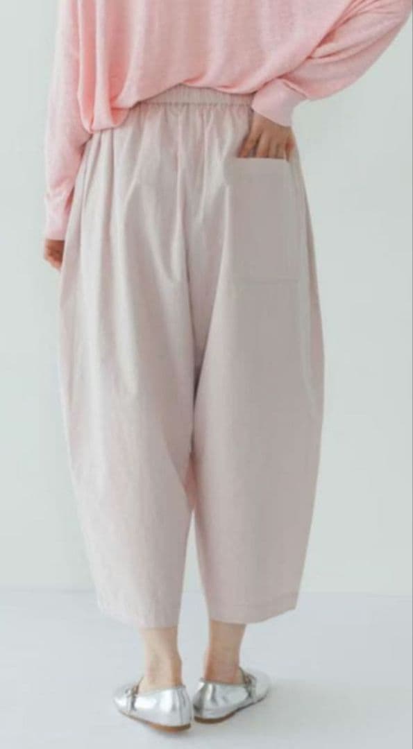 北欧暮らしの道具店「私らしく、ピンクをまとう」ゆるっと気分のテーパード