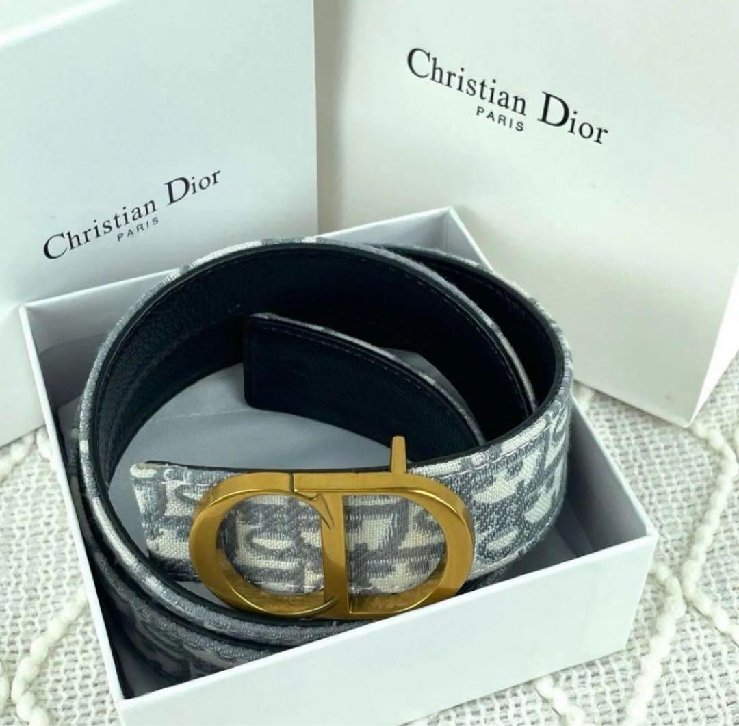Dior ロゴ入りベルト