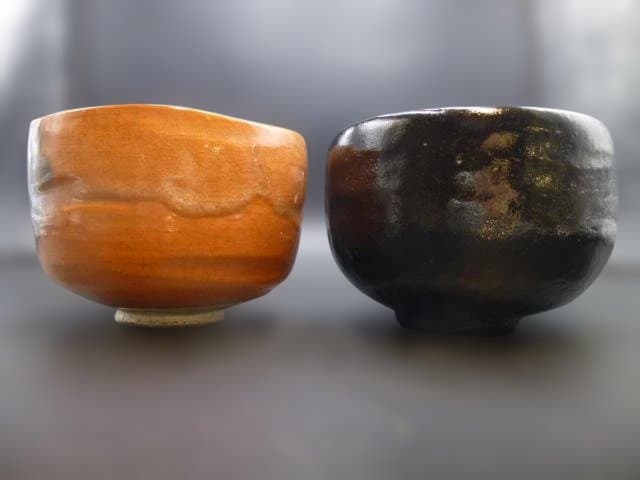 楽吉左衛門 十代 旦入 赤黒茶碗／共箱／銘「高砂」／裏千家十