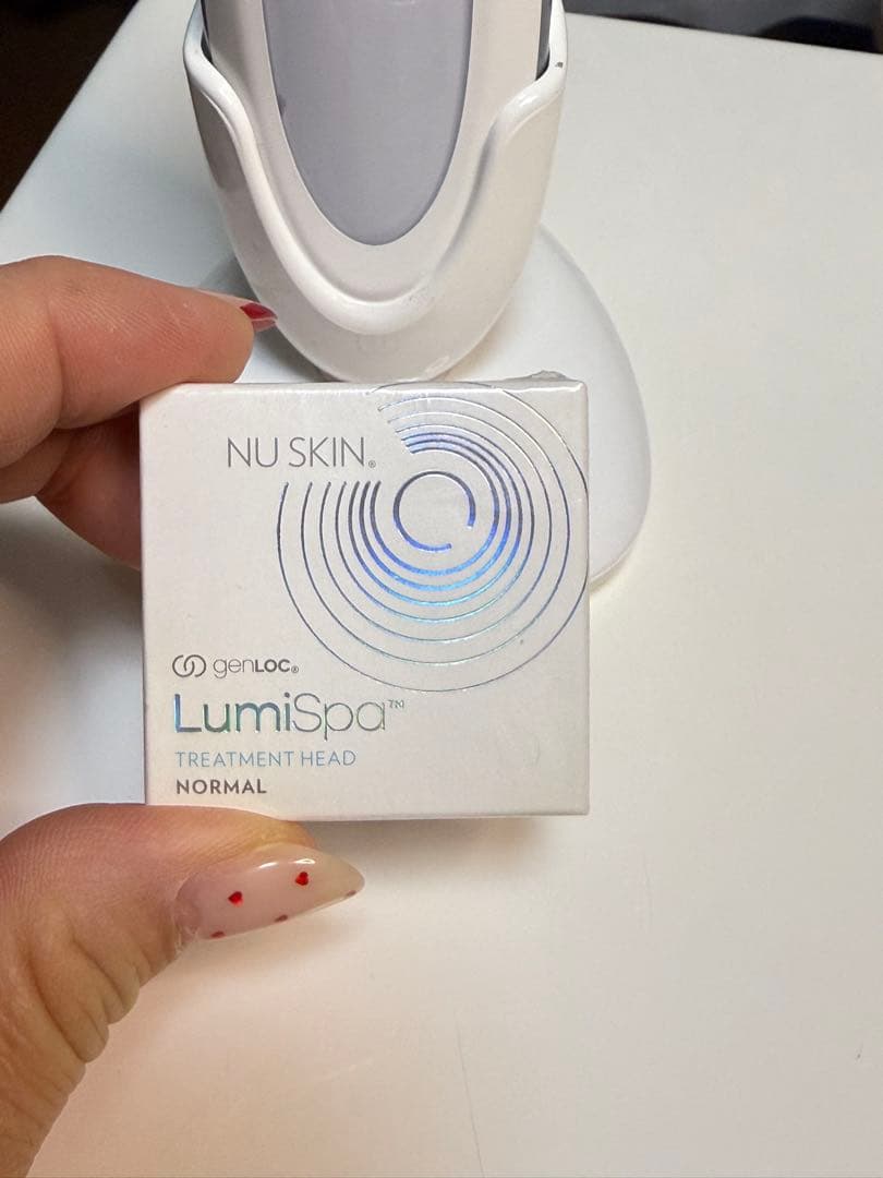 LumiSpa 洗顔ブラシ ➕新品トリートメントヘッド付き