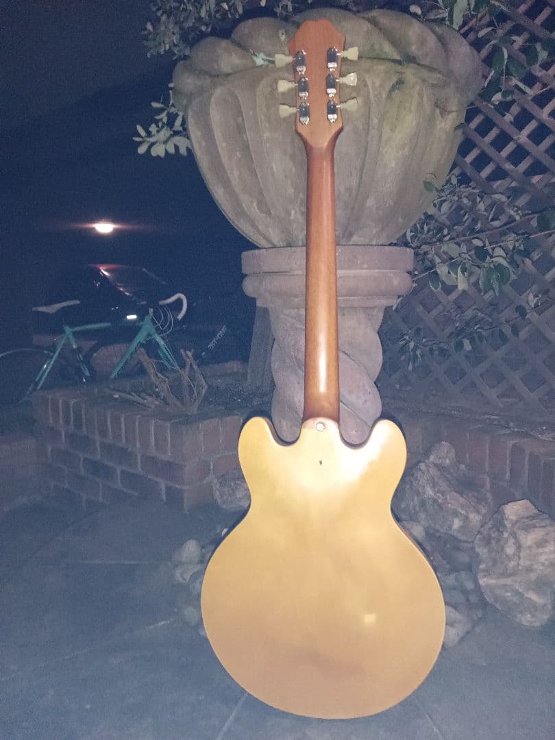 エピフォン カジノクーペ Epiphone ポット交換 ピックガード製作