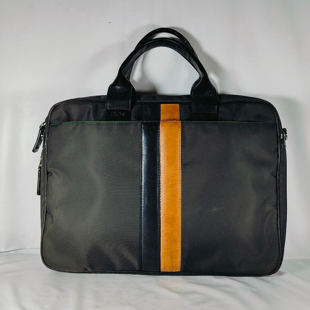 【美品】TOD’S トッズ　イタリア製　高級ブリーフケース 艶黒本革 正規品