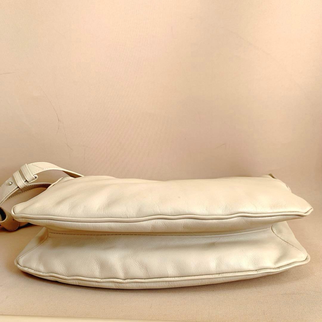 【Miyu*】イアパピヨネ 本革 スワローマチショルダーバッグ