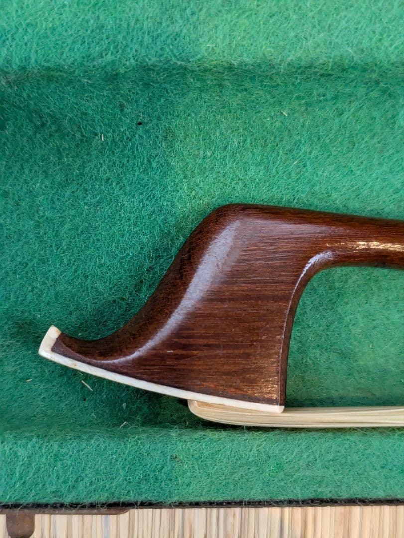 e*e様 オールド　チェロ　弓