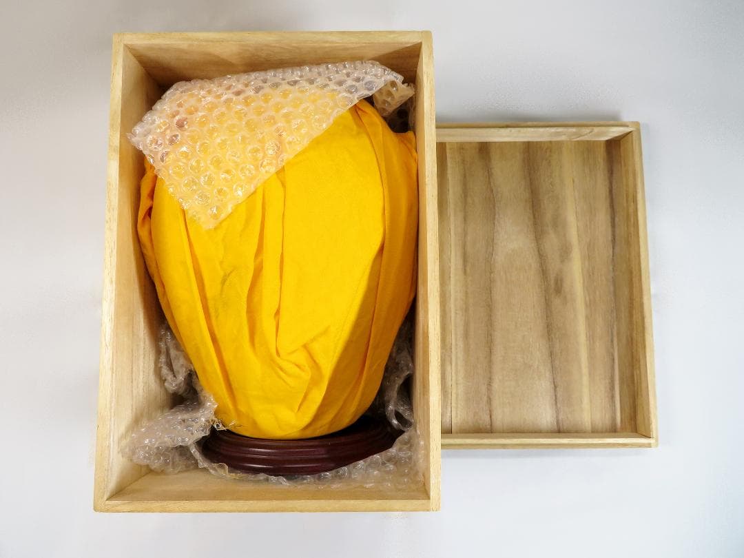 美品 ☆ 十三代酒井田柿右衛門作 花鳥図「春」の