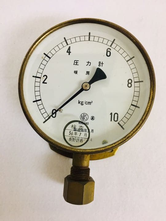 旧国鉄車両の圧力計