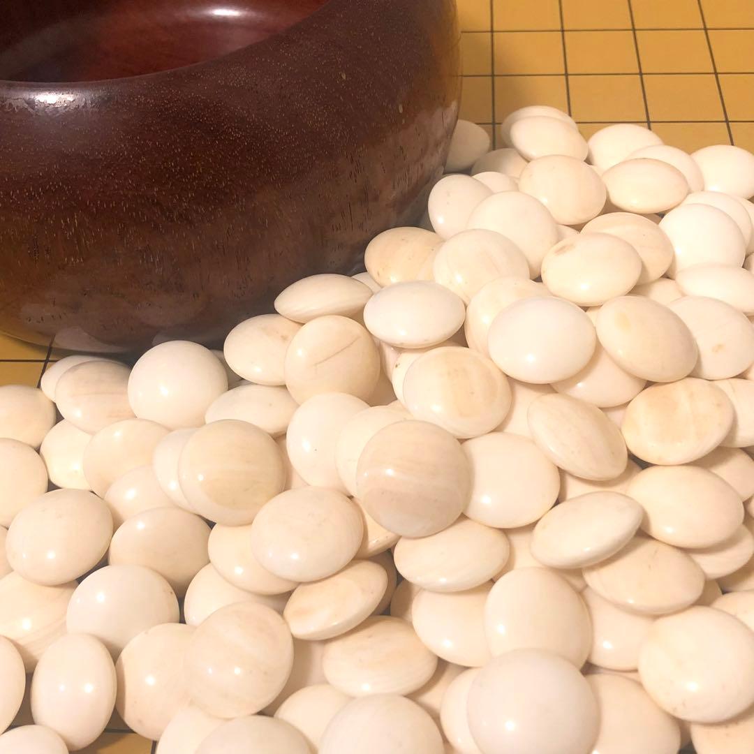 良品 高級碁笥・極厚蛤碁石セット　日向特製蛤碁石37号　那智黒 超特大平型碁笥