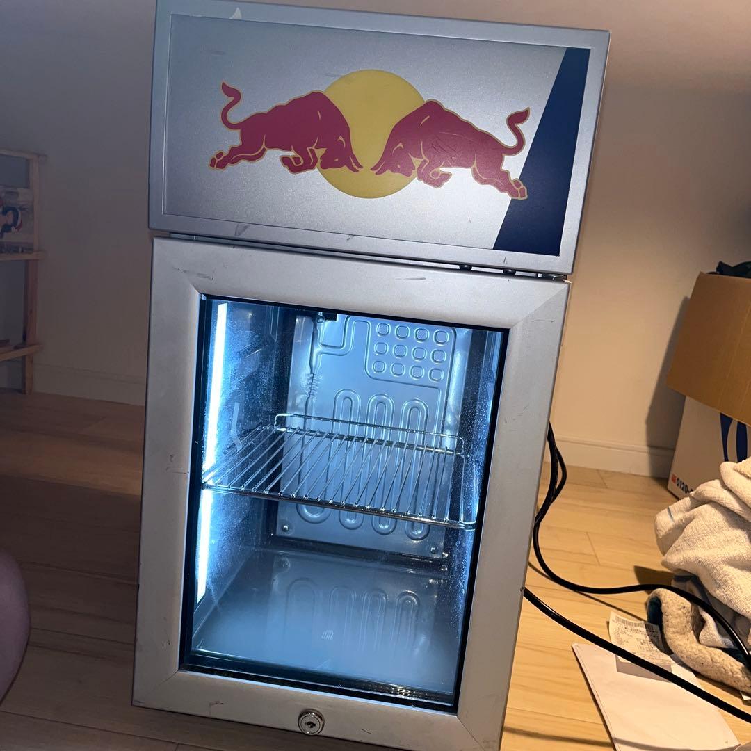 非売品　Red Bull 冷蔵庫
