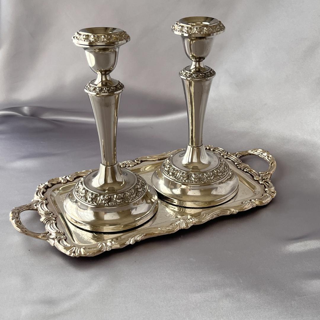 アンティークフランス 嵌込ニードルワーク 矢車菊＆アイレット刺繍