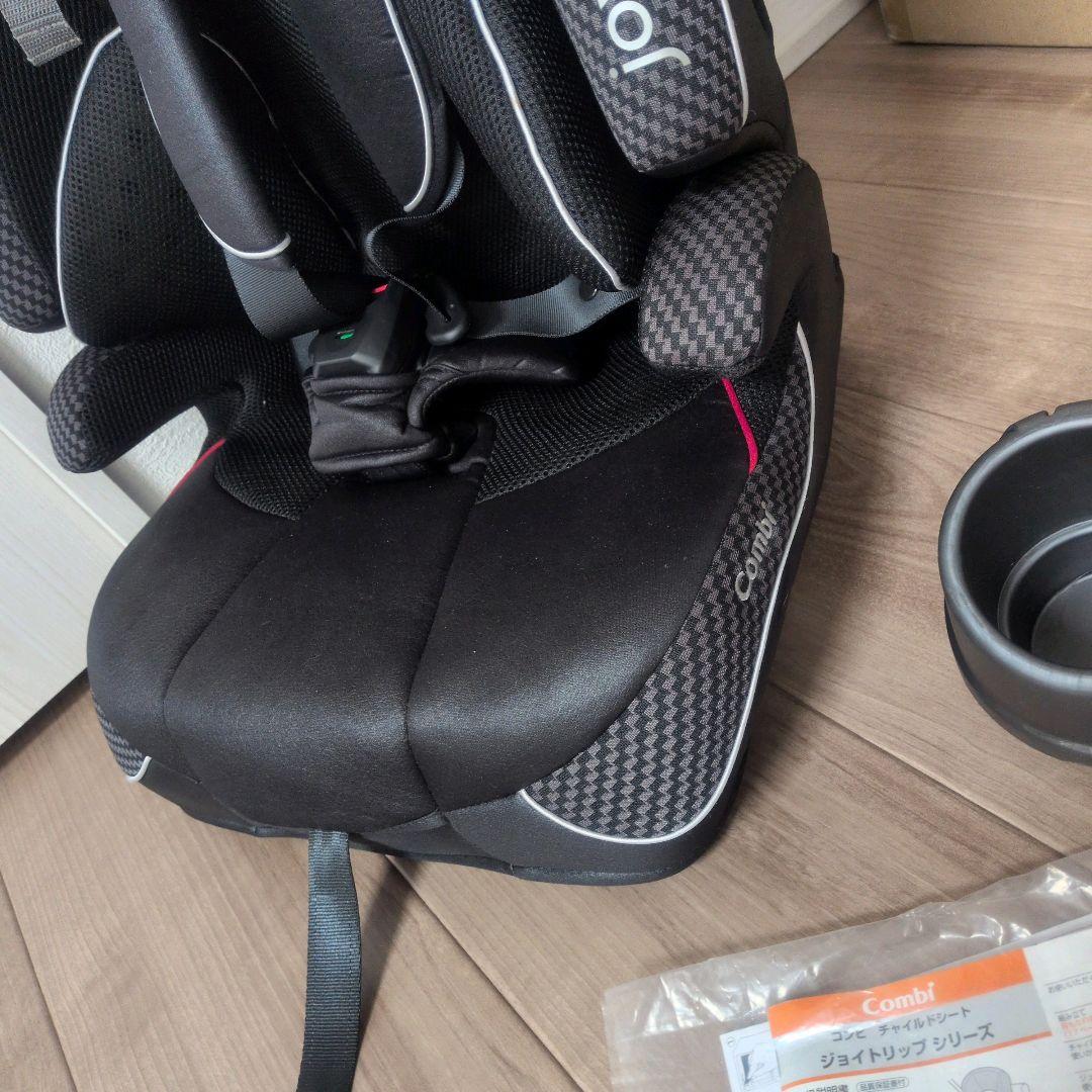 新品　チャイルドシート　ジュニアシート　ジョイトリップ　エッグショック　コンビ
