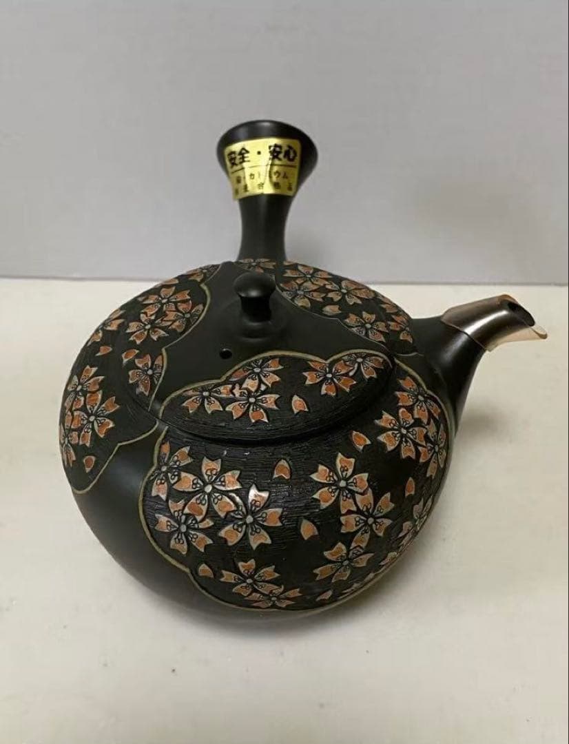 13号 緑泥丸形桜彫急須舜園 常滑燒 陶磁器 二代間野舜園 在銘 - メルカリ