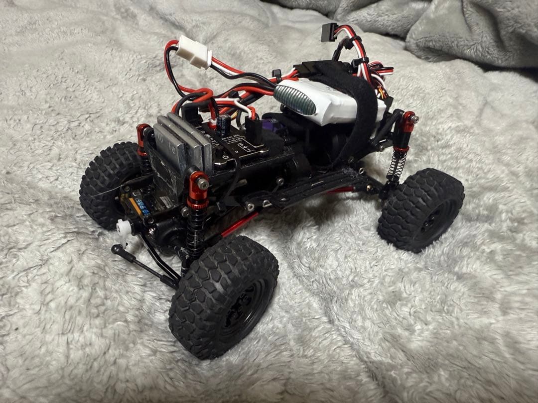 4×4魔改造1/28スケール　RCカー　ジャンク品扱い　ラジコン　4WD