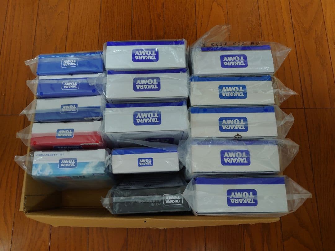 タカラトミー 株主優待 非売品 2007年〜2024年 18年分 18箱