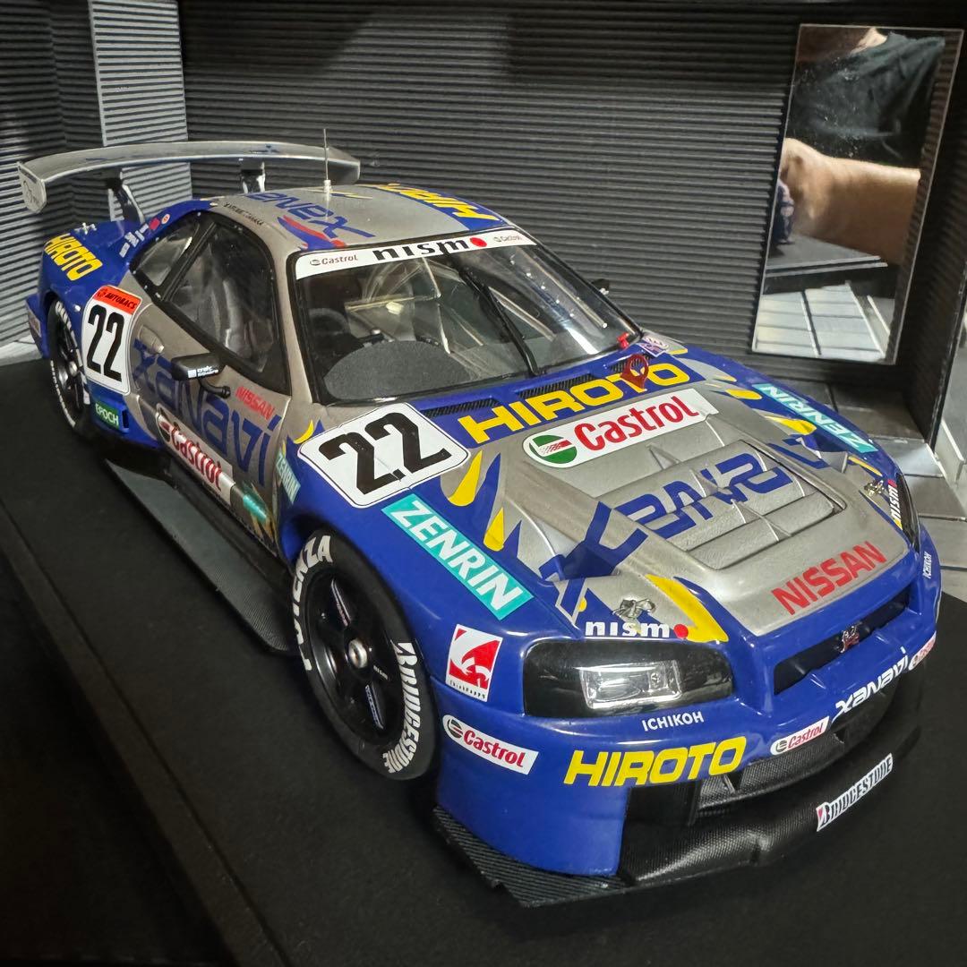 未展示品 オートアート 1/18 XANAVI HIROTO GTR (R34)