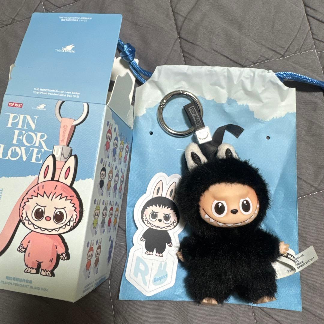 POPMART PIN FOR LOVE ぬいぐるみ ラブブ イニシャル R r
