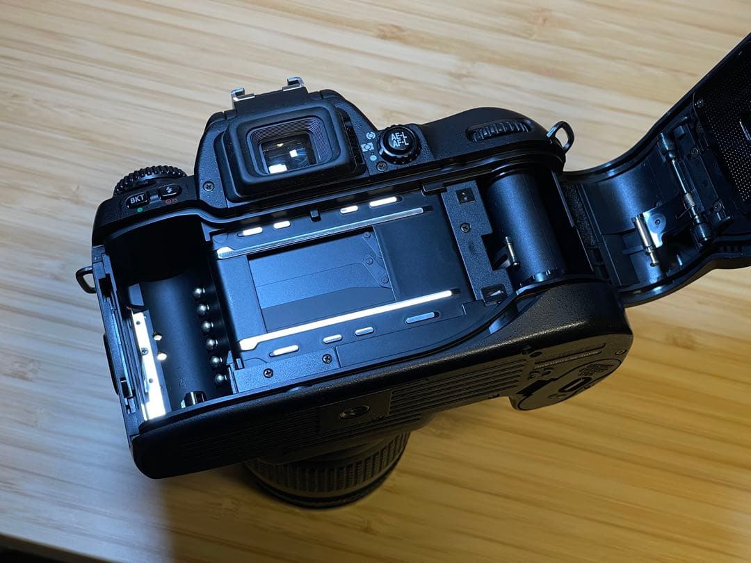 極美品Nikon F80 フィルム一眼レフカメラ セット