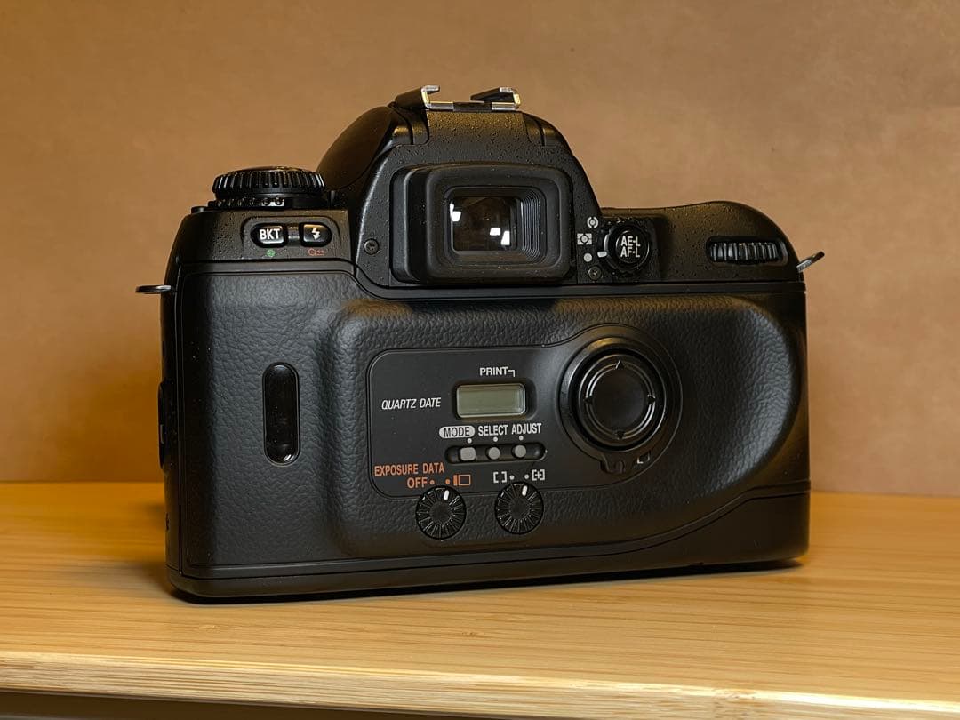 極美品Nikon F80 フィルム一眼レフカメラ セット