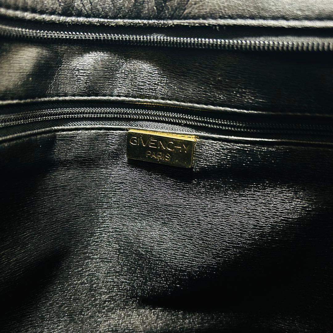 GIVENCHY ジバンシー レザー チェーン トートバッグ キルティング　黒