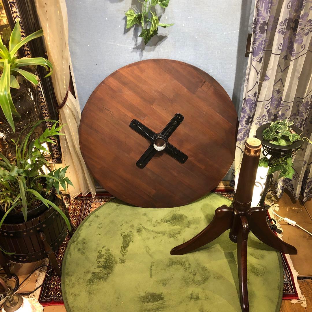 ヴィンテージ 森のサーカス　ラウンドテーブル