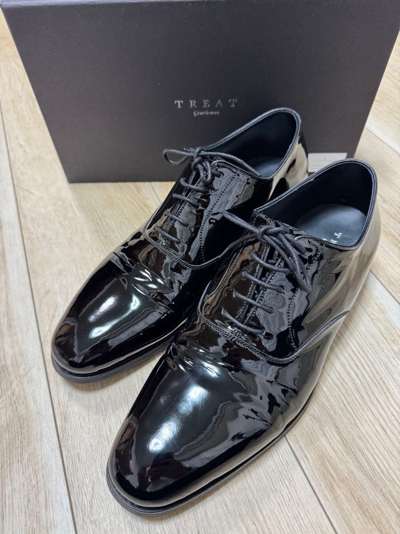 TREAT ドレスシューズ 黒エナメル 結婚式 ※使用してます サイズ:9