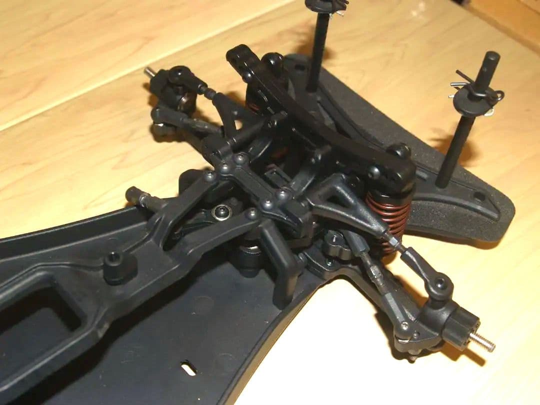 ヨコモ YD-2 シャーシ 　Eへの改造パーツとジャイロ付き