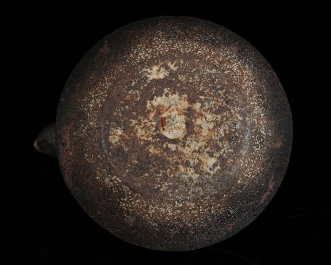 時代鉄瓶】 龍文堂造摘蓋 渦巻紋鉄瓶 茶道具 煎茶道具 在銘 古