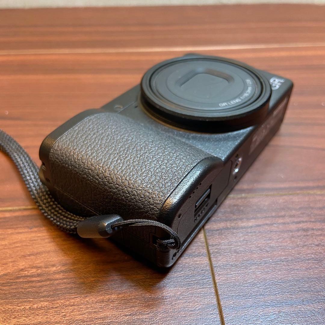 RICOH GR Ⅲ デジカメ ほぼ新品 4929