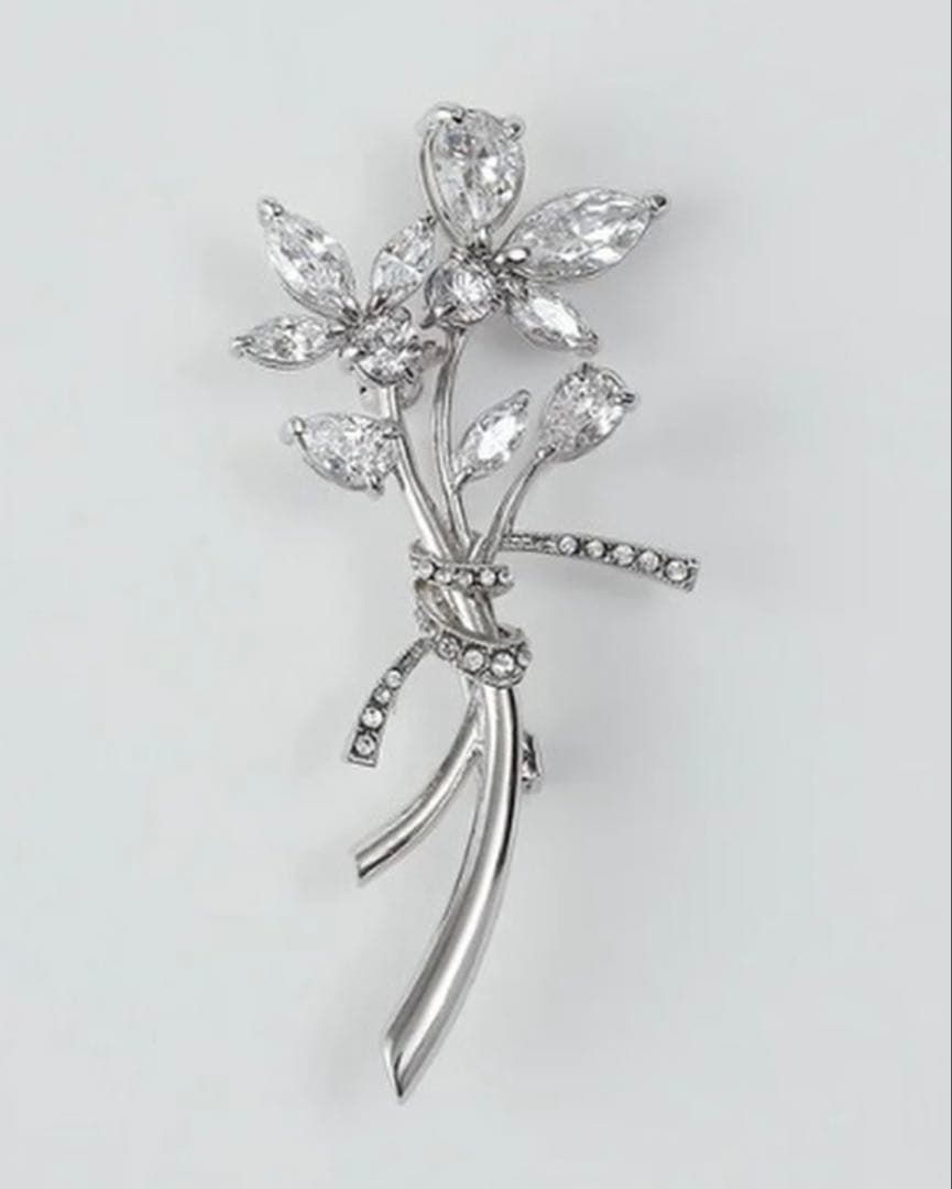 FOXEY ブローチ 44, フォクシー 現行販売品 クリア コサージュ