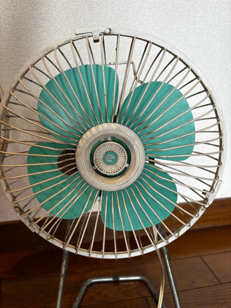 昭和レトロ sharp 卓上扇風機2台＋COPAL フリップ時計 3点セット